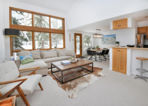 Courtside Mountain Retreat
